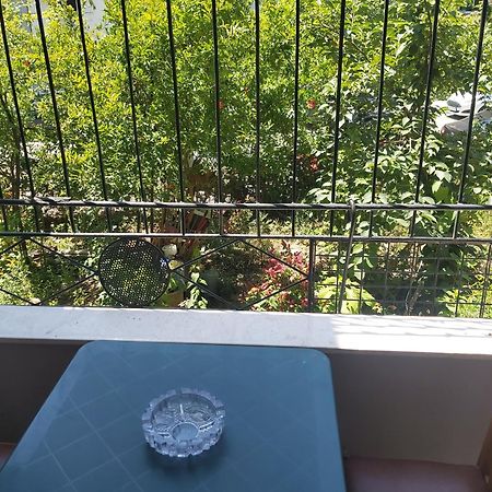 Gesapartment Tirana Eksteriør billede