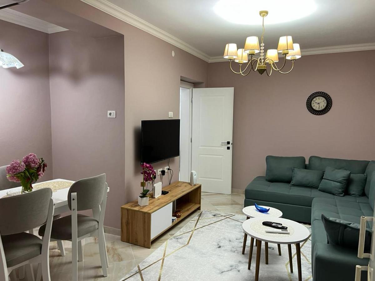 Gesapartment Tirana Eksteriør billede